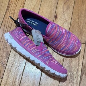 NWT Danskin Now Slip-On